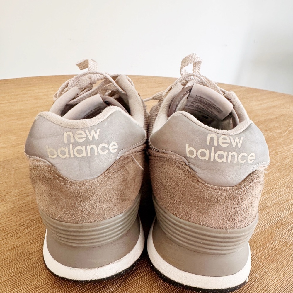 New Balance 574 in grey mens 8 - Picture 4 of 6